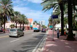 Avenida Collins Miami Beach